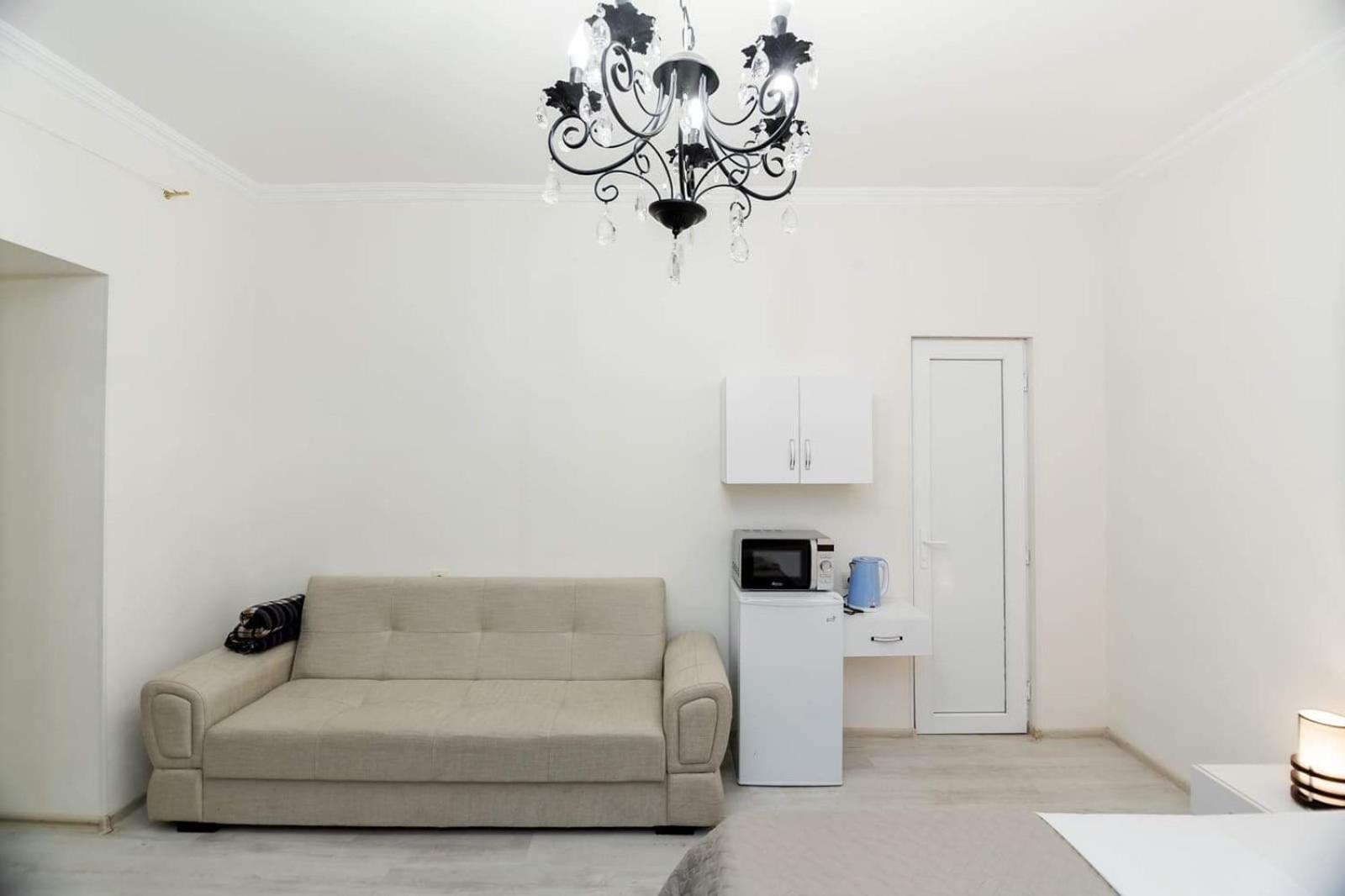 Nina'S Apartaments Tbilisi ภายนอก รูปภาพ
